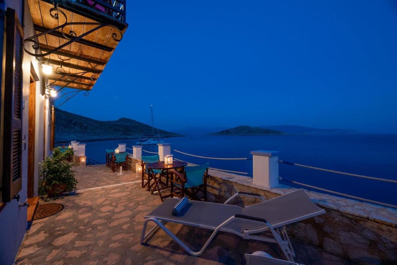 Villa Leleka Chalki Town Екстериор снимка