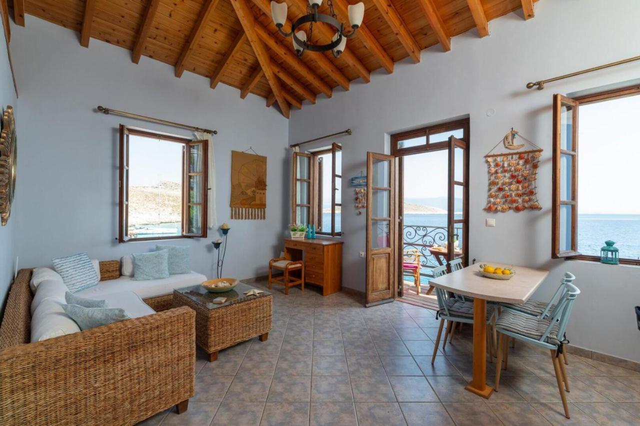 Villa Leleka Chalki Town Екстериор снимка