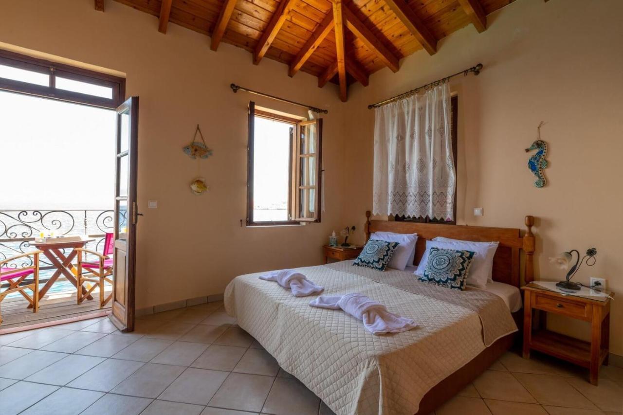 Villa Leleka Chalki Town Екстериор снимка